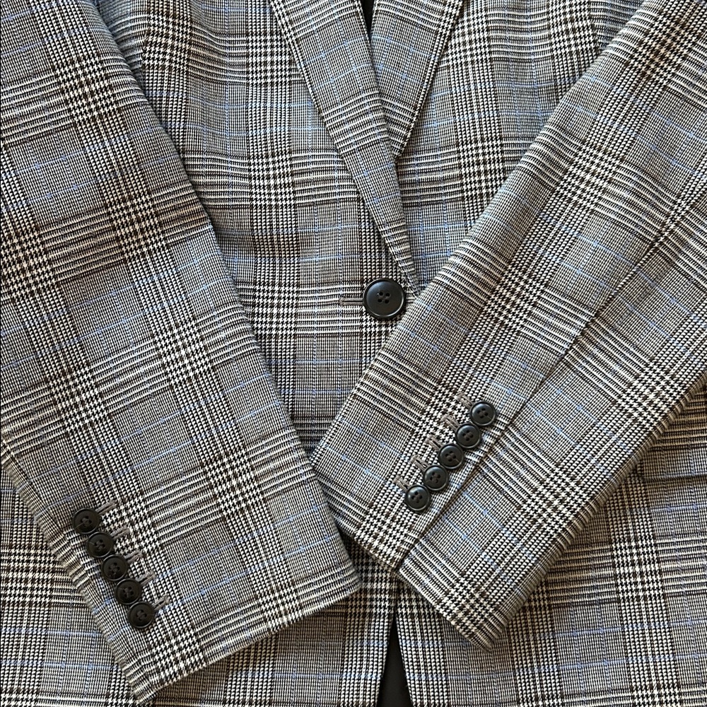 Madewell- The “perfect blazer” in grey/blue plaid - Picture 8 of 11